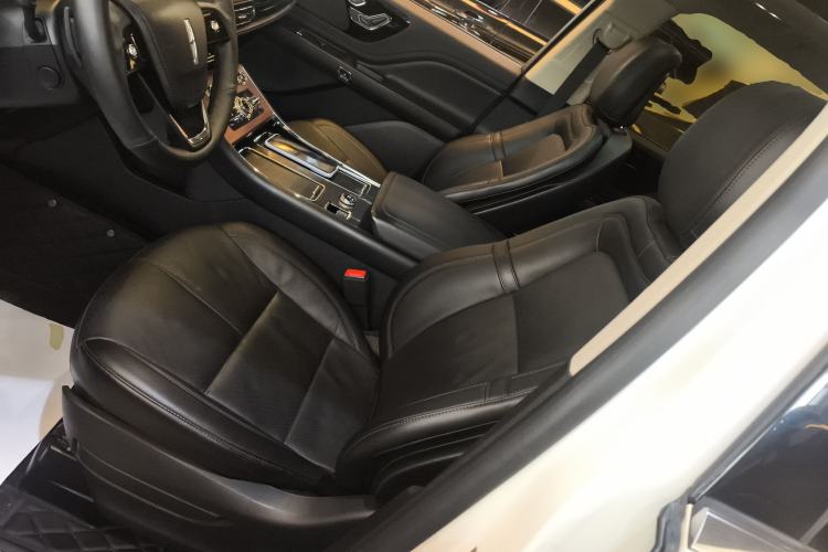 Used Lincoln Aviator 2020 3.0T V6 Four-Wheel Drive Premium Edition
