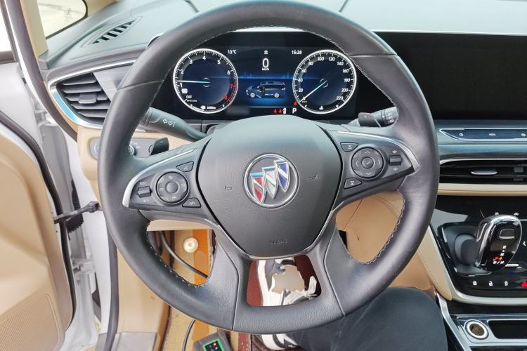 Used Buick GL8 2021 ES Land Cruiser 653T Luxury Edition Steering Wheel