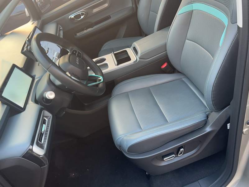 Used AION Y 2023 Younger Star Edition — 33