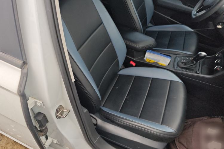 Used Volkswagen Lavida 2024 1.5L Automatic DeYi Edition Right Front Seat