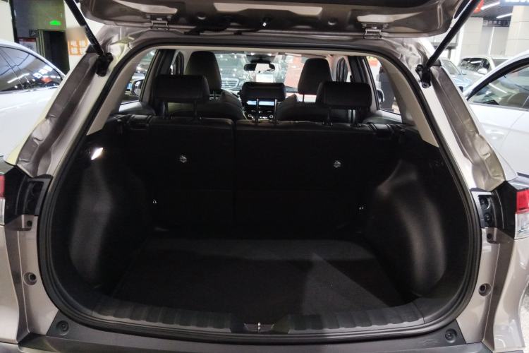 Used Toyota FRONTLANDER 2024 2.0L CVT Luxury Edition
