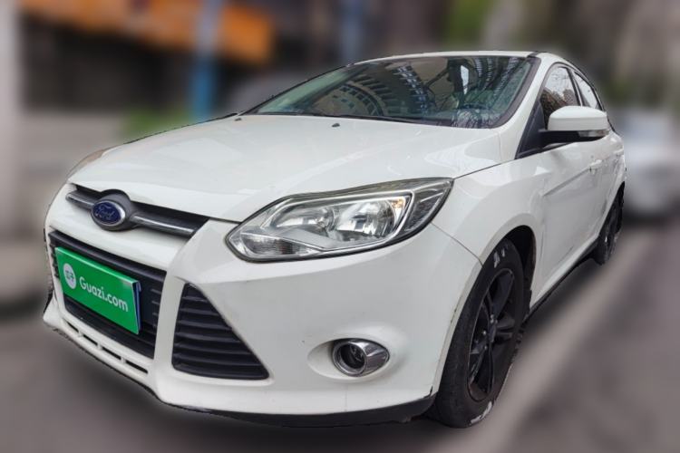 Used Ford Focus 2012 Sedan 1.6L Automatic Fashion Edition
