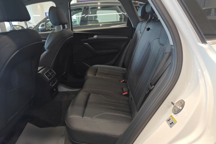 Used Audi Q5L 2021 40 TFSI Luxury Dynamic Edition Left Rear Seat