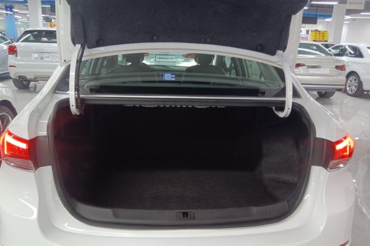 Used Buick GT 2021 Revised Version Flagship 1.5L Automatic Elite Edition Trunk