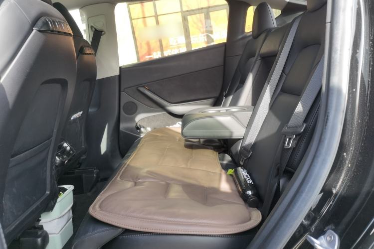 Used Tesla Model Y 2022 Rear-Wheel-Drive Version
