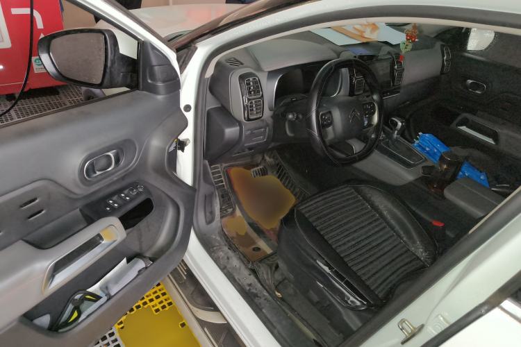 Used Citroen C5 AIRCROSS 2017 350THP Fashion Edition Driver Seat