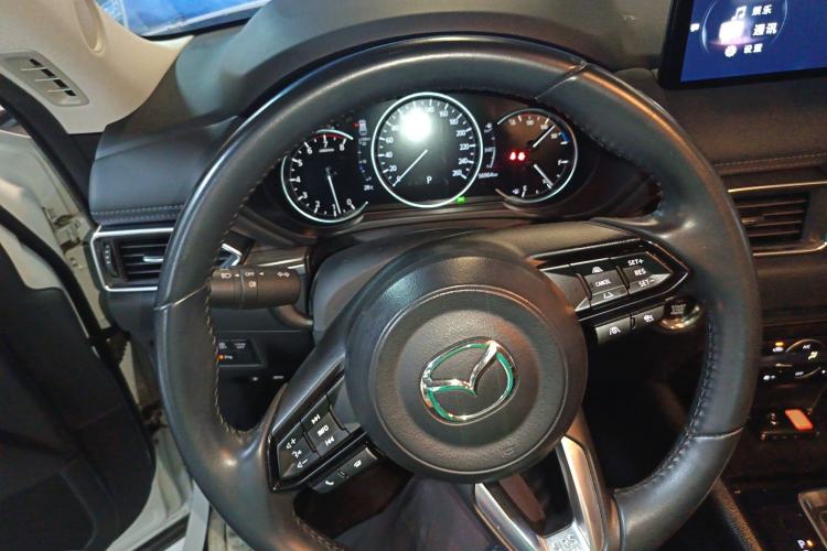 Used Mazda CX-5 2022 2.0L Automatic Two-Wheel Drive Zhiya Version Steering Wheel