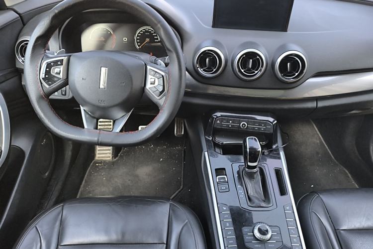 Used Wey VV7 2017 2.0T Flagship Model
