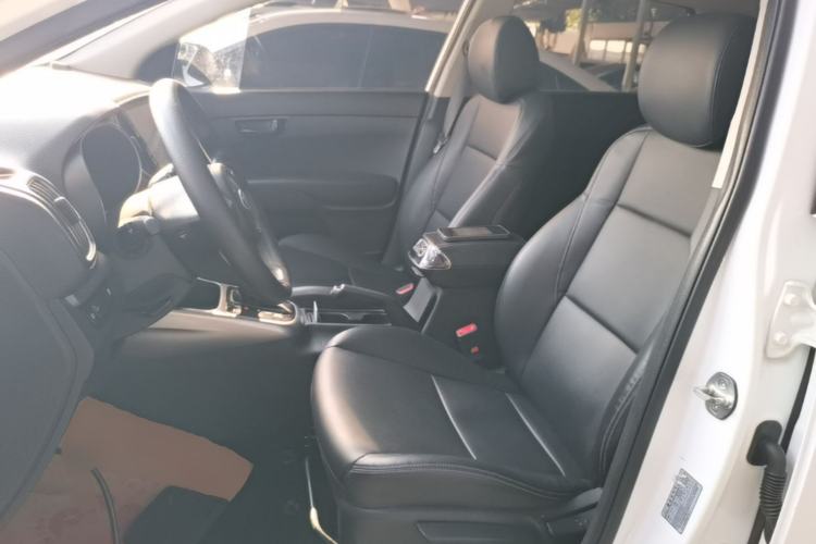 Used Kia KX3 2017 1.6L Automatic Aoya Version Left Front Seat