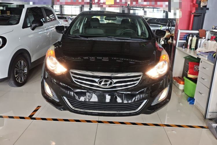 Used Hyundai Elantra (5th Generation / Langdong) 2012 1.6L Automatic Fashion Edition
