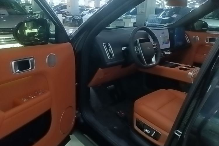 Used Li Auto L8 2023 Air model