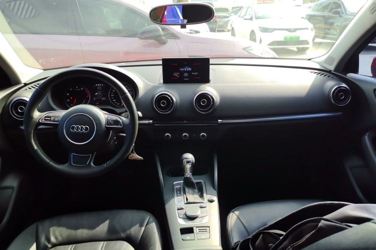 Used Audi A3 2014 Limousine 35 TFSI Automatic Fashion Model