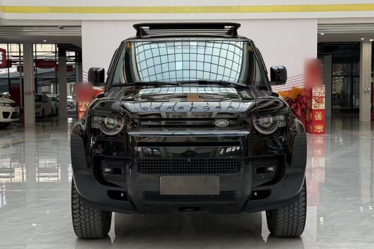 Used Land Rover Defender 2023 Facelift 110 3.0T P400 Dark Edition
