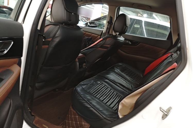 Used Dongfeng Aeolus AX7 2018 Classic 1.6T Automatic Luxury Model
