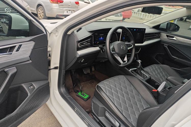 Used Volkswagen Sagitar 2024 300TSI DSG Excellence Edition