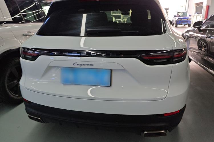 Used Porsche Cayenne 2018 Cayenne 3.0T Rear