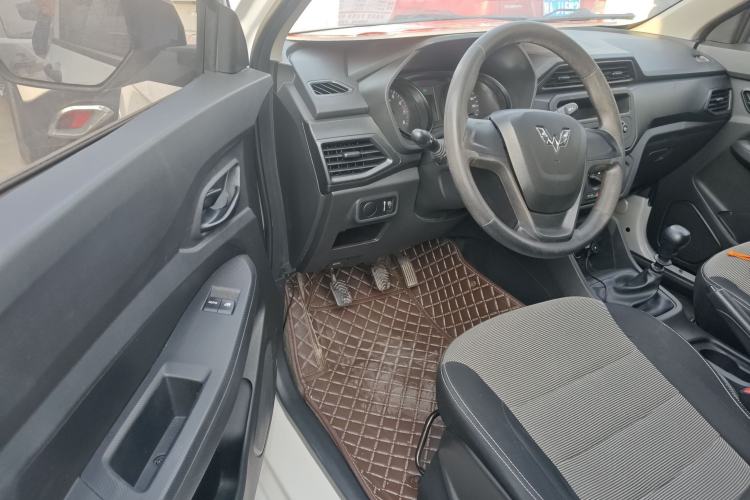 Used Wuling Hongguang 2021 1.5L S Base Version LAR
