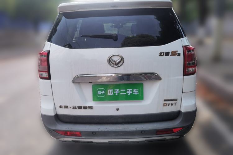 Used HYOSOW S3 2015 1.5L Luxury Model China V Standard Rear