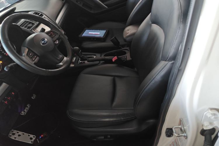 Used Subaru Forester 2015 2.0i Special Edition Commemorative Model
