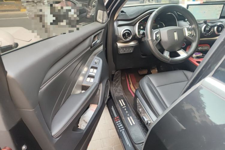 Used Wey VV6 2021 2.0T Two-Wheel Drive Smart Protection+