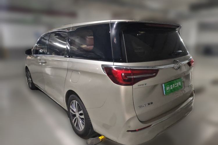 Used Buick GL8 2022 ES Landtrek 653T Luxury Edition
