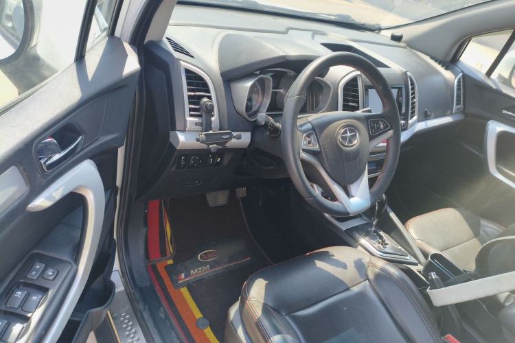 Used JAC Group Refine S3 2016 1.5L CVT Luxury Smart Version Driver Seat