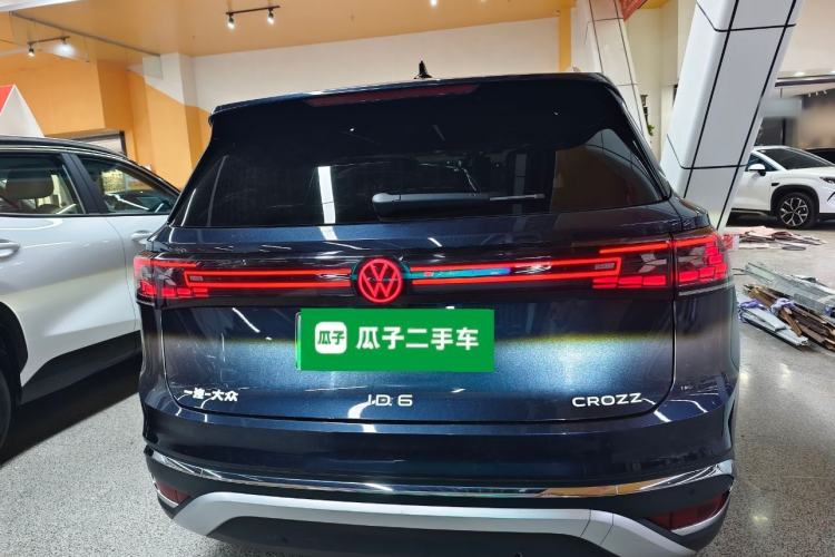 Used Volkswagen ID.6 CROZZ 2021 First Edition
