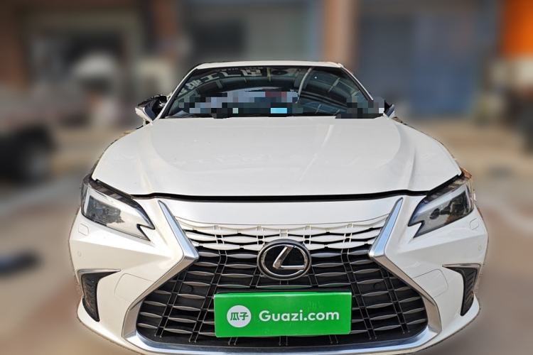Used Lexus ES 2025 200 Premium Edition Front