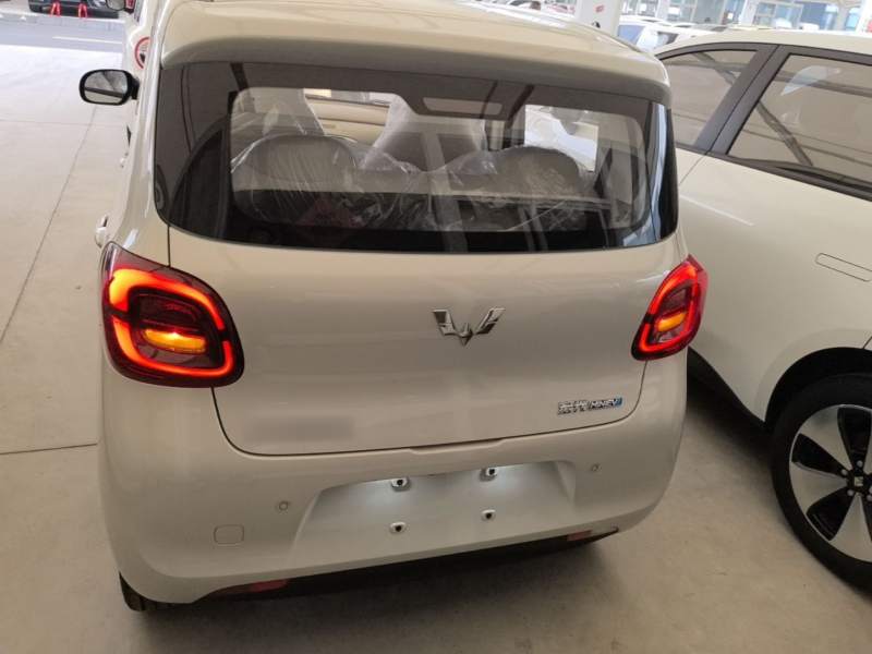 Used Wuling Hongguang MINIEV 2025 Four-Door Version Advanced Edition — 5