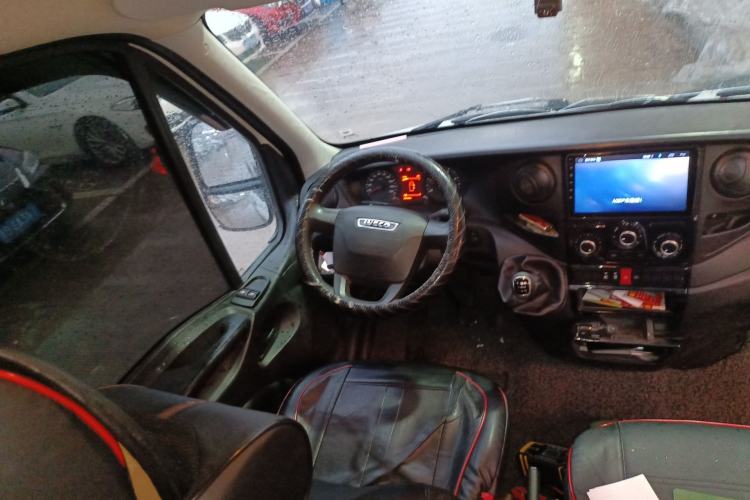 Used Iveco Eurocargo 2020 2.3T Manual Super-Rui Short Wheelbase High Roof High-Performance F1A
