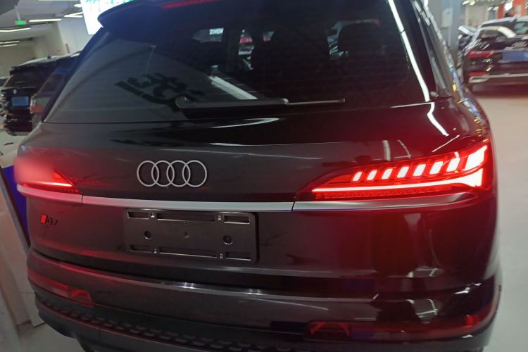 Used Audi Q7 2024 45 TFSI quattro S line Sport Edition
