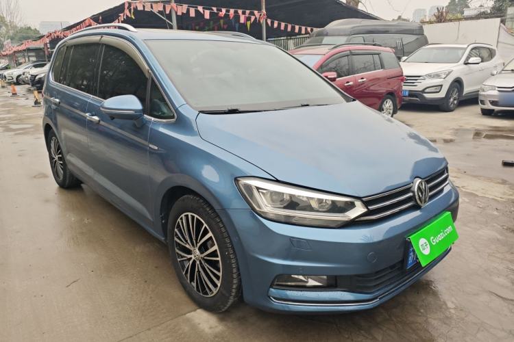 Used Volkswagen Touran 2016 Volkswagen Touran L 280TSI DSG Luxury Edition