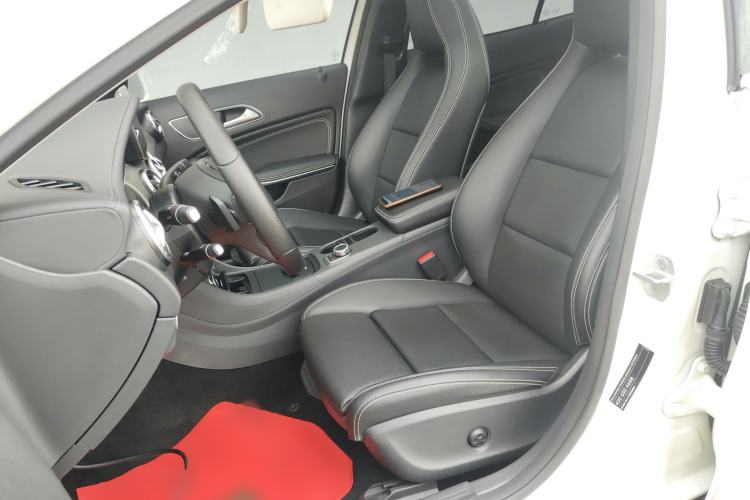 Used Mercedes-Benz GLA 2016 GLA 200 Fashion Model
