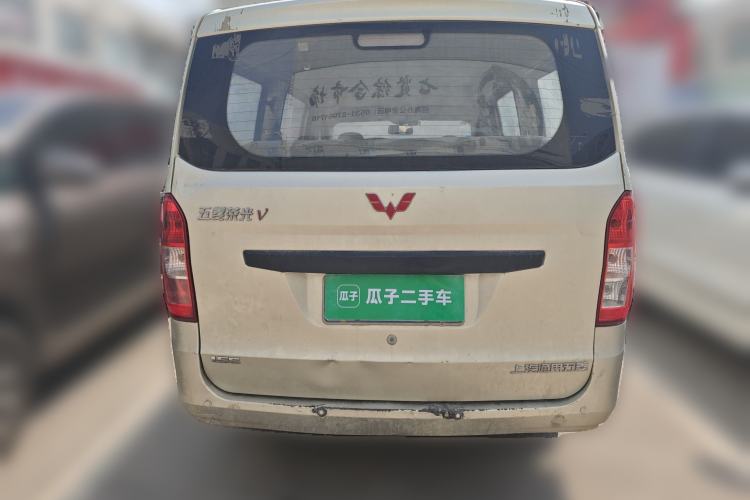 Used Wuling Rongguang V 2016 1.5L Practical Version Rear