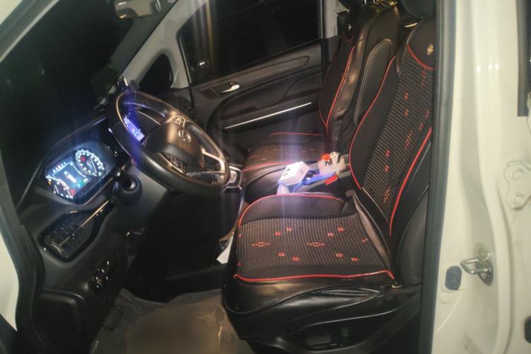 Used GAC Trumpchi M6 2019 270T DCT Luxury Edition (7-seater) China VI