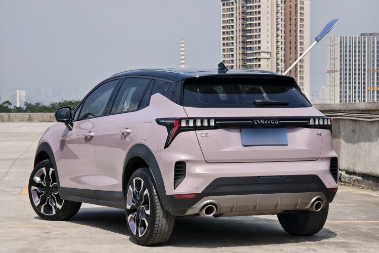 Used Lynk & Co 06 2023 Remix 1.5T Shero Exterior 2