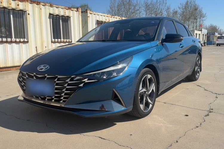Used Hyundai Elantra 2021 1.5L CVT LUX Prestige Edition