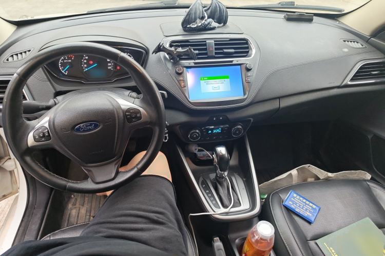 Used Ford Escort 2017 Happiness Edition 1.5L Automatic Fashion Version
