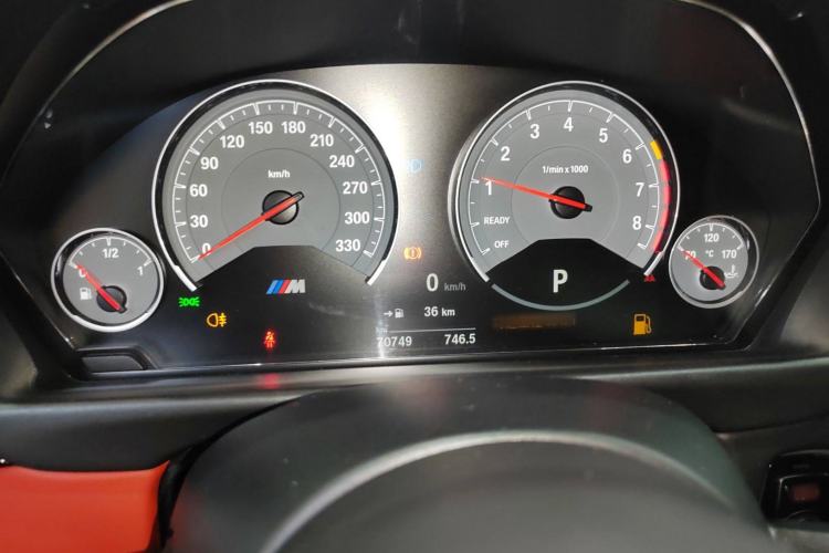 Used BMW M4 2014 M4 two-door coupe
