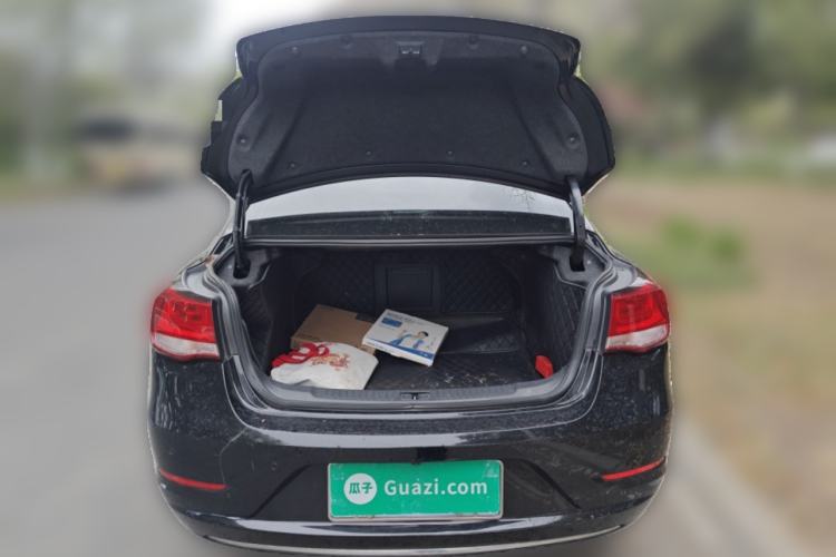 Used Chevrolet Malibu 2016 2.0L Automatic Luxury Edition
