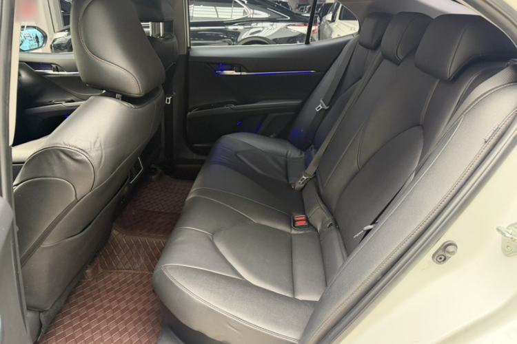 Used Toyota Camry 2019 Dual-Engine 2.5 HG Luxury Edition China V Standard