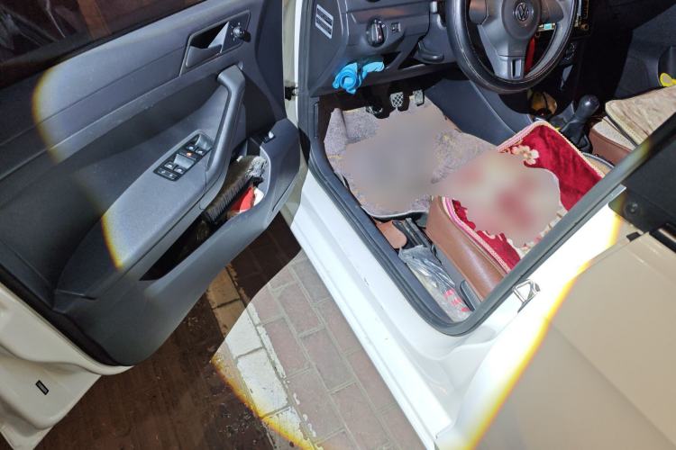 Used Volkswagen Jetta 2015 Value Edition 1.6L Manual Fashionable Style