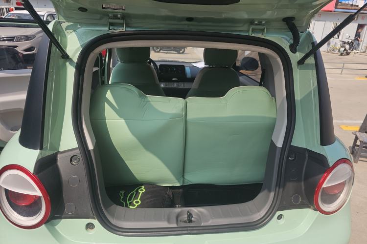 Used CHANGAN NEVO Lumin 2022 210km Sweet Edition Trunk