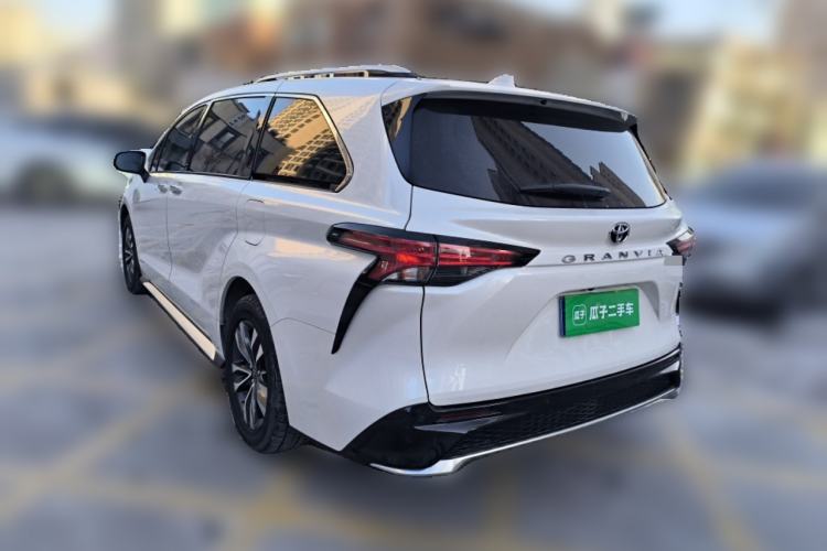 Used Toyota Granvia 2024 2.5L Hybrid Prestige PLUS Four-Wheel Drive Version
