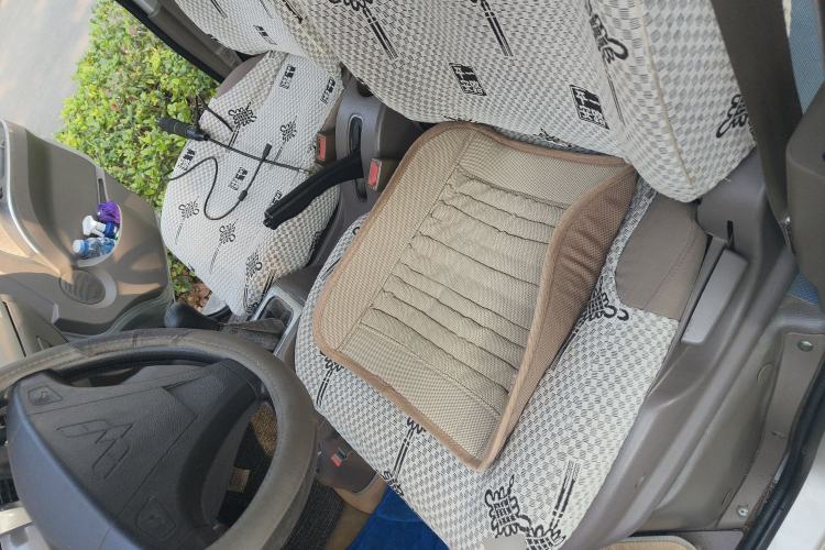 Used Wuling Rongguang 2011 1.2L Standard Version
