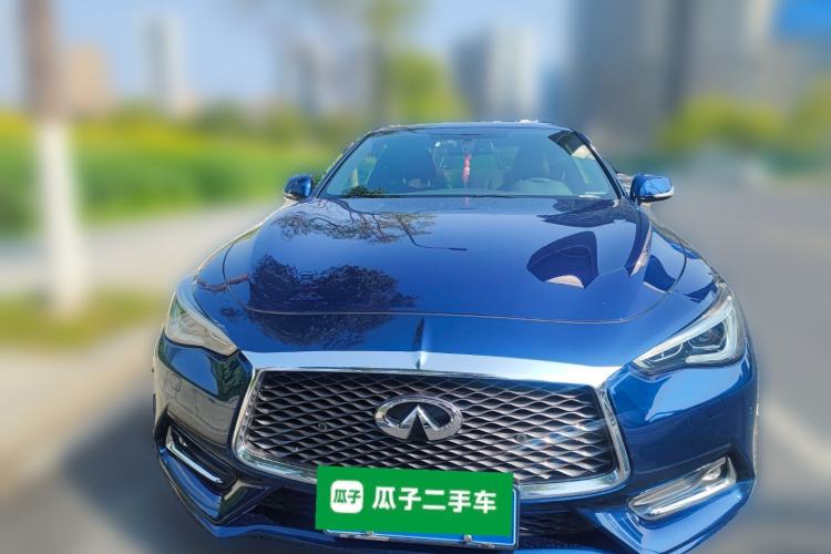 Used Infiniti Q60 2019 2.0T Luxury Edition
