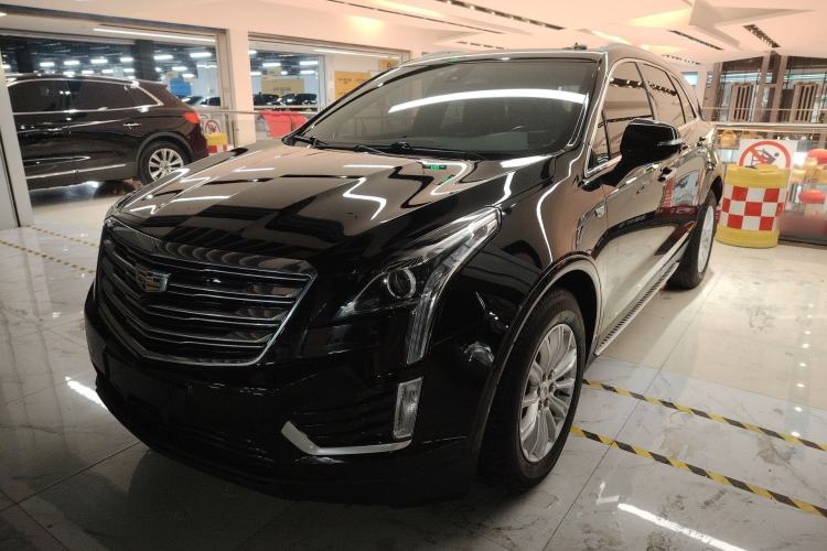 Used Cadillac XT5 2017 Anniversary Edition 28T Four-Wheel Drive Tech Model