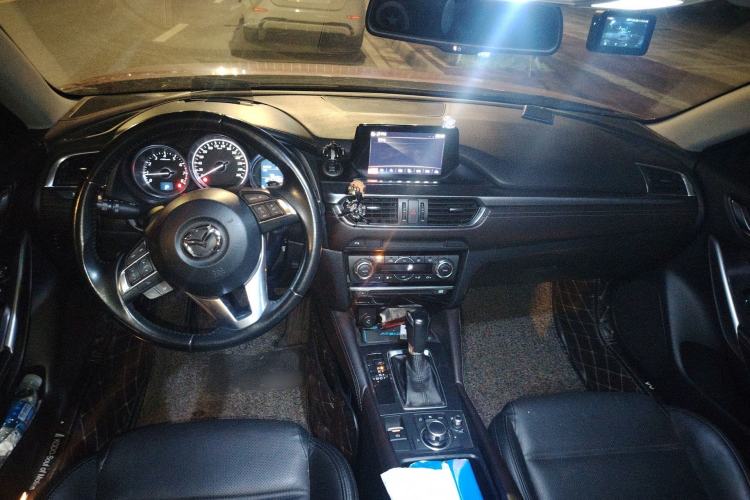 Used Mazda Atenza 2017 2.5L Skyactiv Sport Edition Center Console