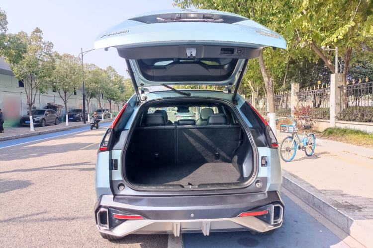 Used GAC Trumpchi EMKOO 2022 2.0 ATK TwinStar Pro Edition Trunk