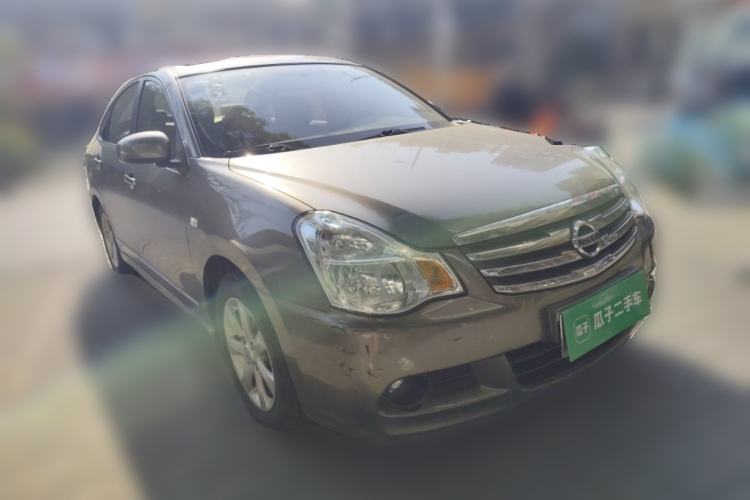 Used Nissan Sylphy 2009 1.6XL Automatic Luxury Sunroof Edition Front Right 45 Deg